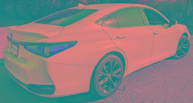 Used 2024 Lexus ES 300h F Sport w/ Accessory Package (Z2) FWD image 3