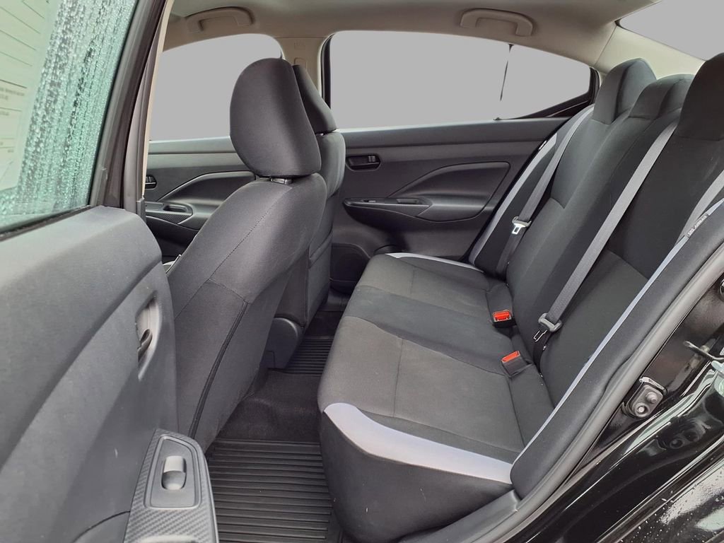 Used 2025 Nissan Versa S w/ Trunk Package image 25