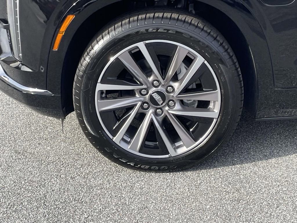 New 2026 Cadillac Vistiq Sport image 9