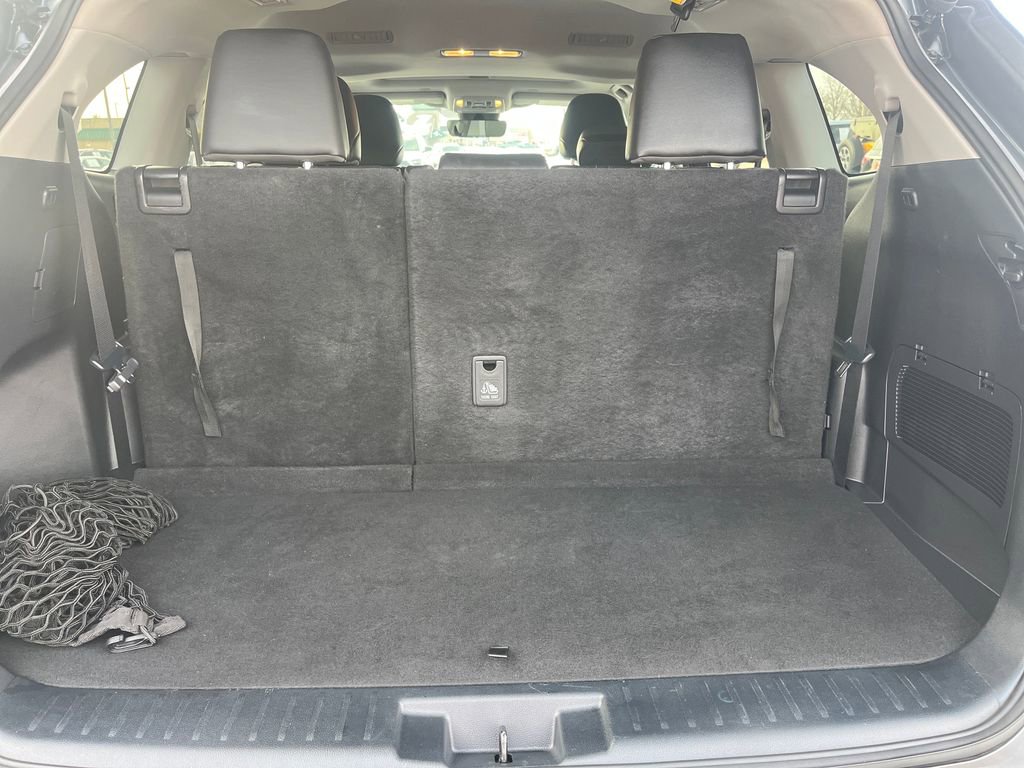 Certified 2023 Toyota Highlander XLE image 27