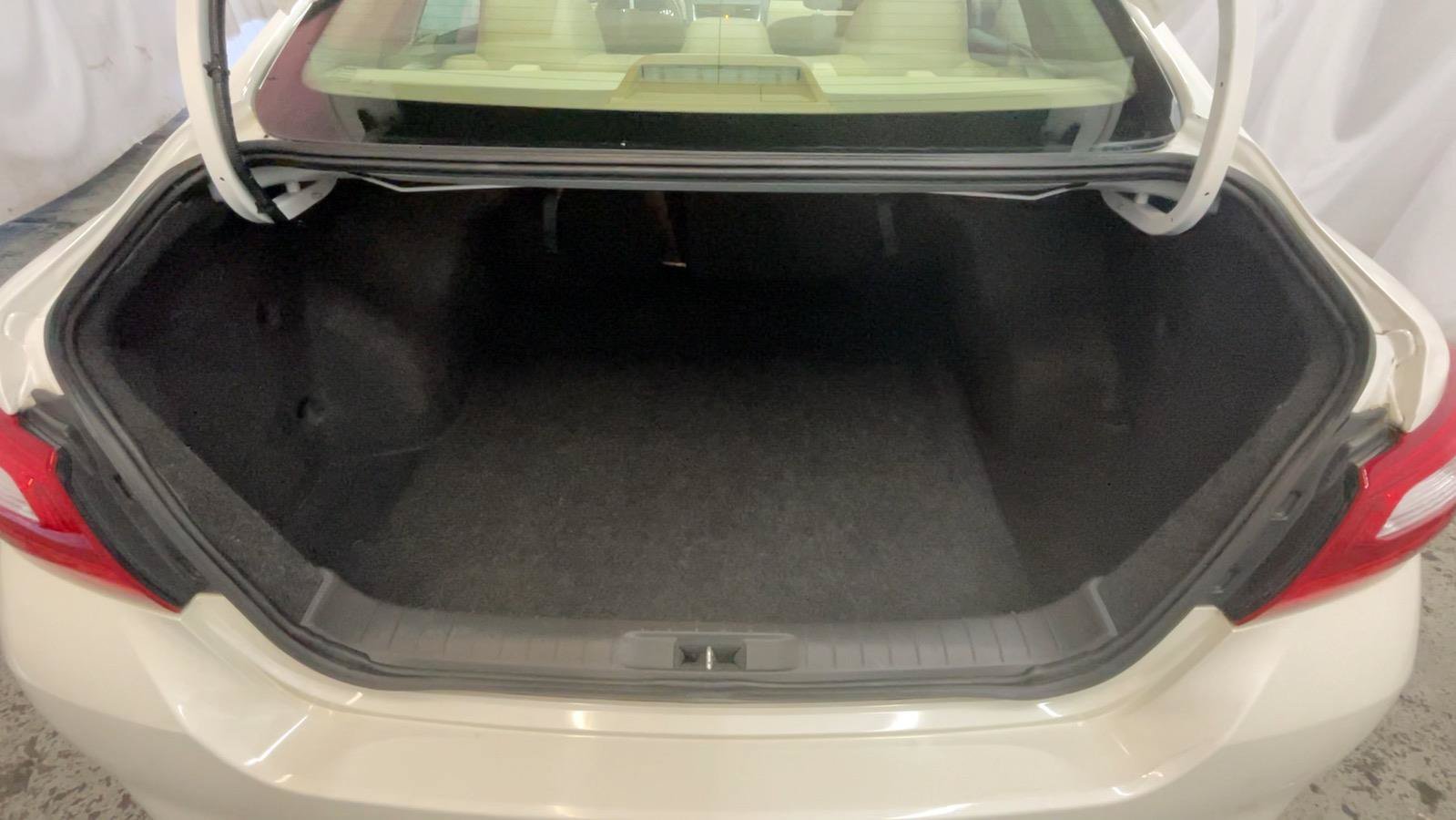 Used 2017 Nissan Altima 2.5 SV FWD image 23