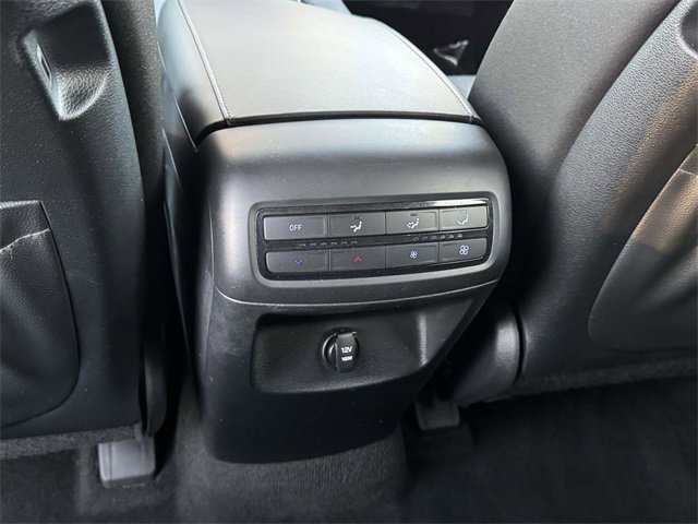 Used 2022 Hyundai Palisade SE image 24