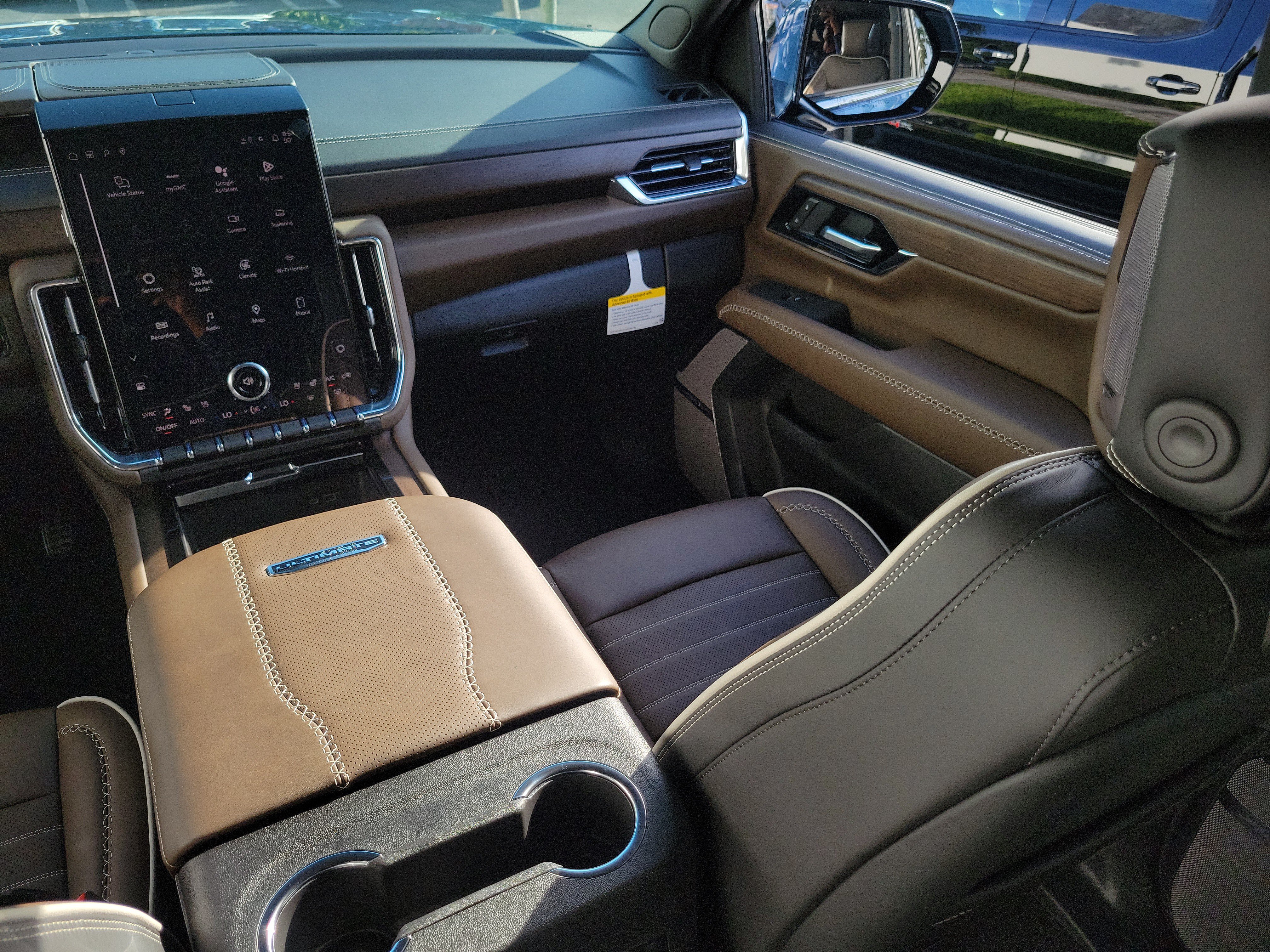 New 2026 GMC Yukon XL Denali Ultimate AWD/4WD image 19