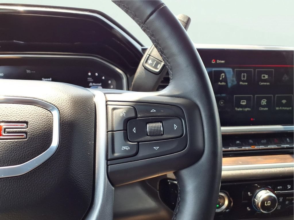 Used 2024 GMC Sierra 1500 SLT AWD/4WD image 14