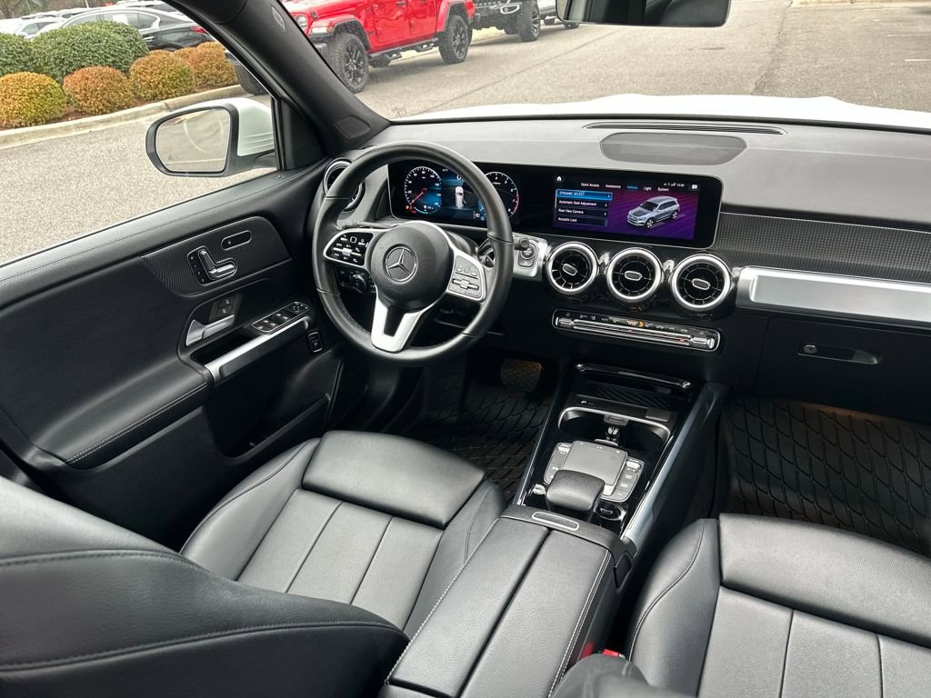 Used 2021 Mercedes-Benz GLB 250 4MATIC image 34