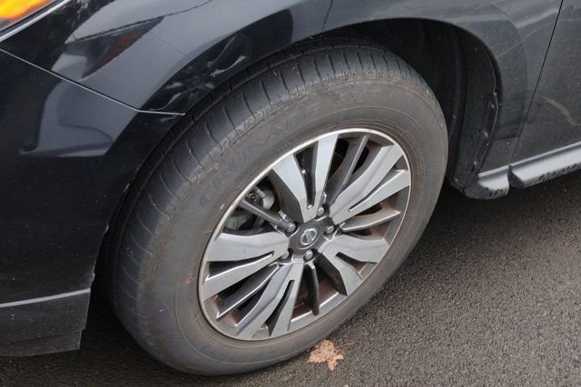 Used 2019 Nissan Pathfinder SL image 6