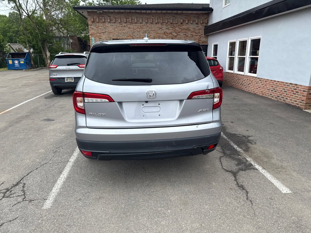 Used 2019 Honda Pilot LX image 5