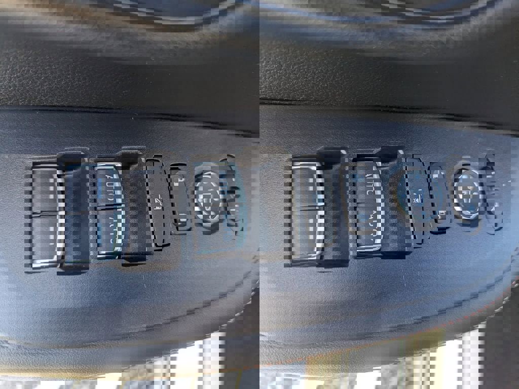 Used 2024 Honda HR-V Sport image 16