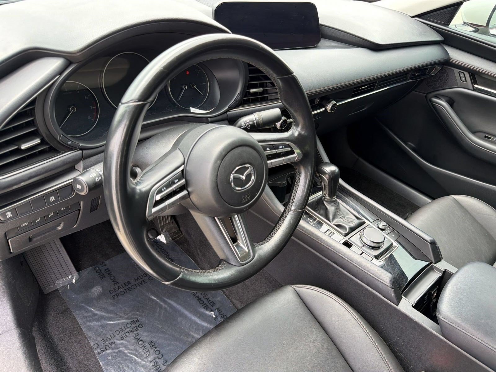 Used 2022 MAZDA MAZDA3 s FWD image 4