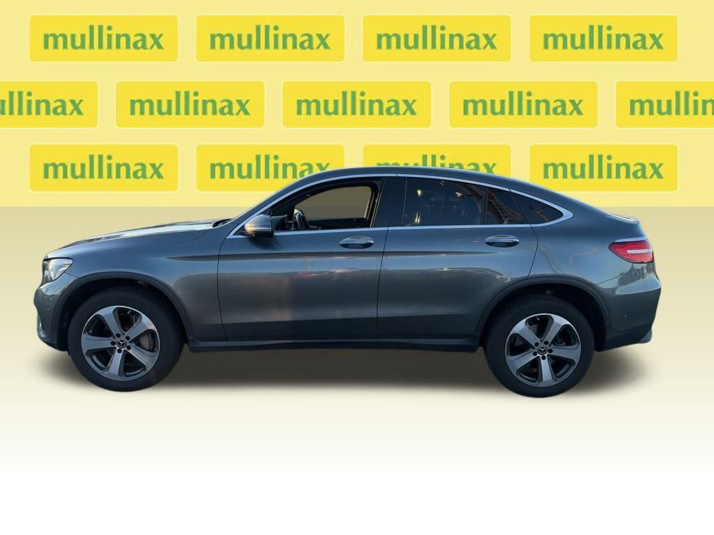 Used 2019 Mercedes-Benz GLC 300 4MATIC Coupe image 5