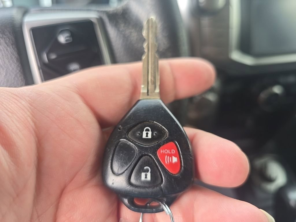 Used 2016 Toyota 4Runner SR5 image 20