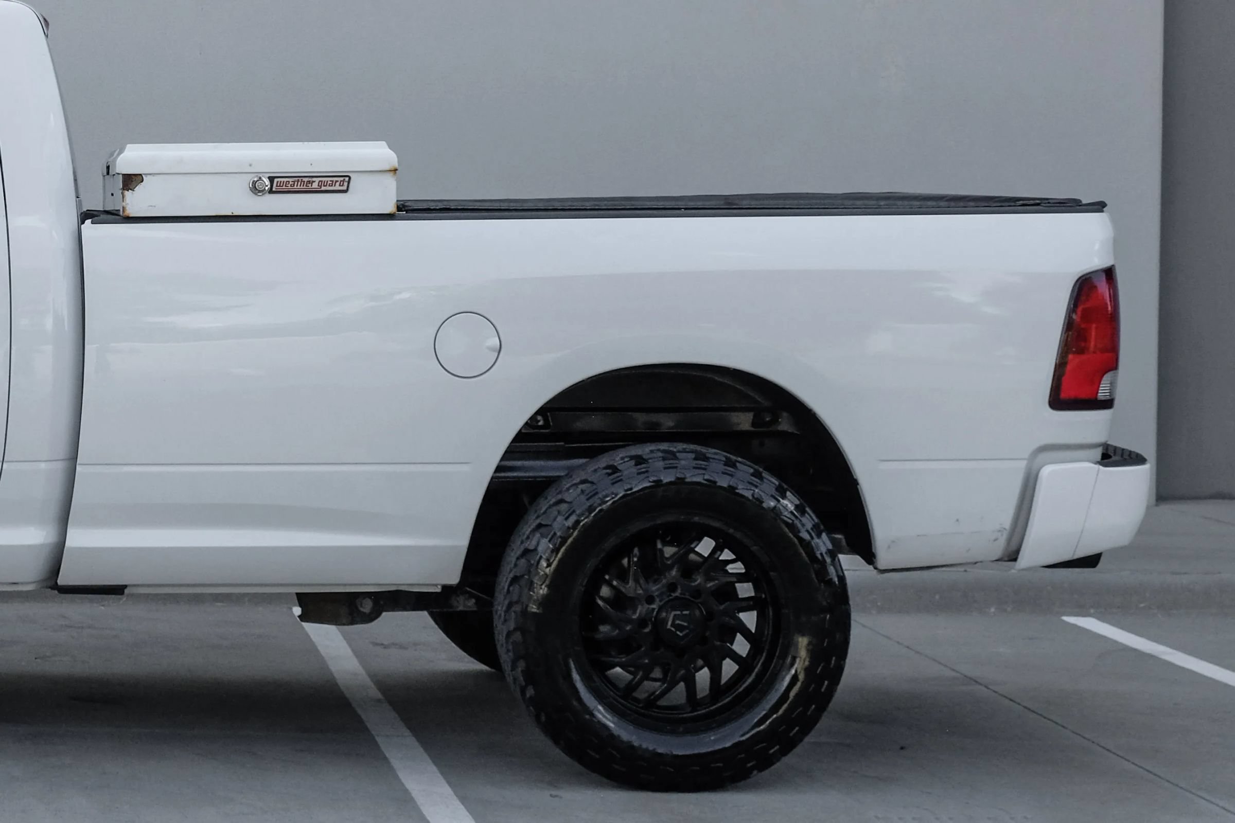 Used 2017 RAM 2500 Tradesman w/ Power & Remote Entry Group RWD image 9