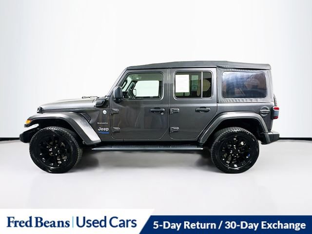 Used 2022 Jeep Wrangler Unlimited Sahara w/ Cold Weather Group AWD/4WD image 4
