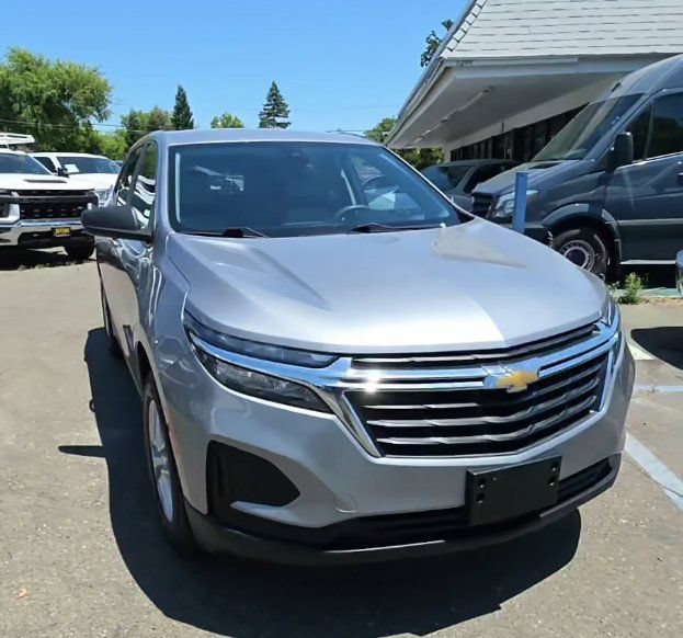 Used 2023 Chevrolet Equinox LS w/ LS Convenience Package AWD/4WD image 20