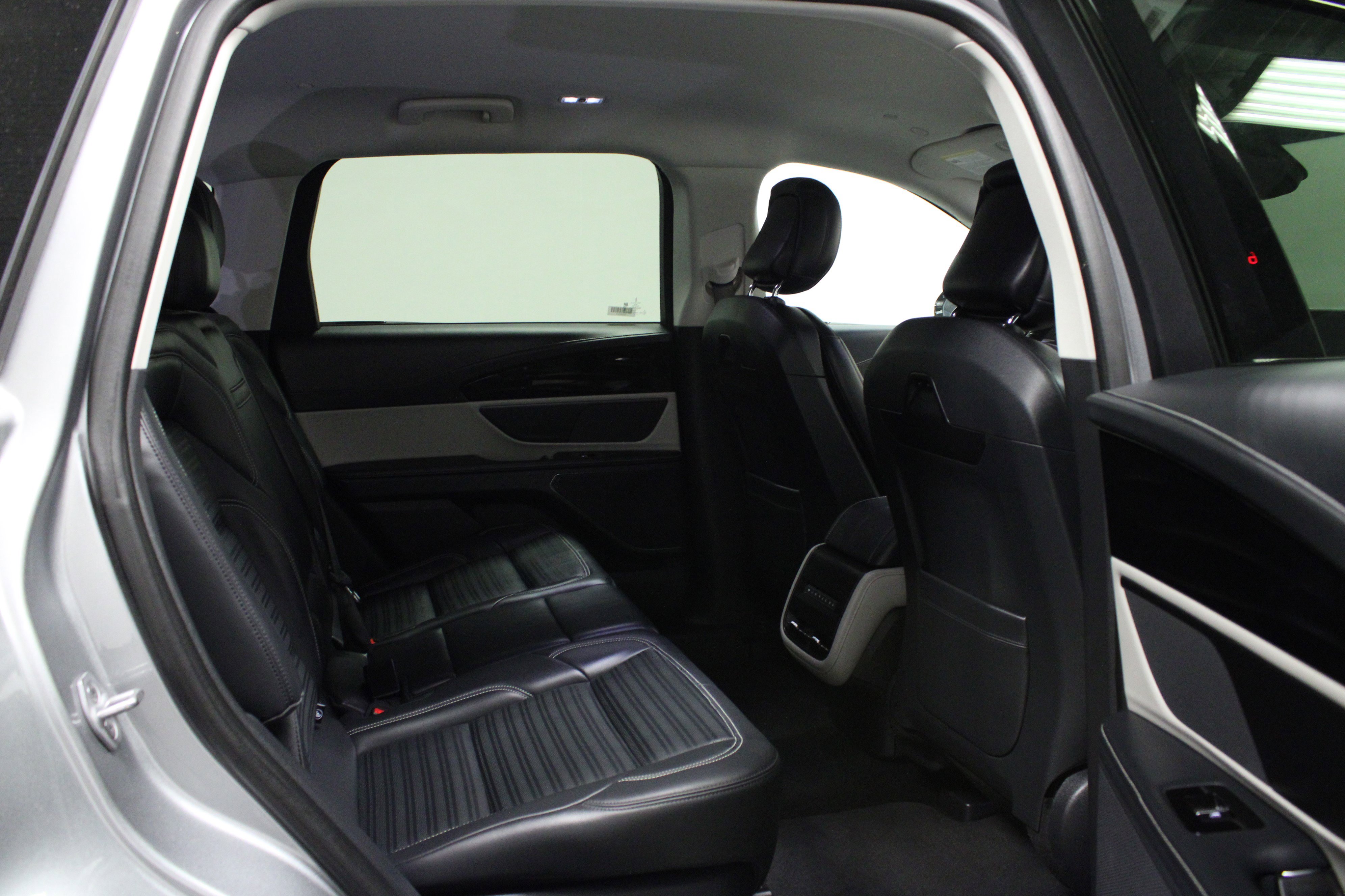 Used 2024 Lincoln Nautilus Reserve AWD/4WD image 15