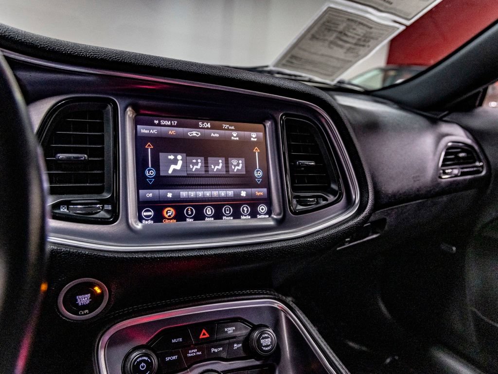 Used 2019 Dodge Challenger R/T RWD image 21