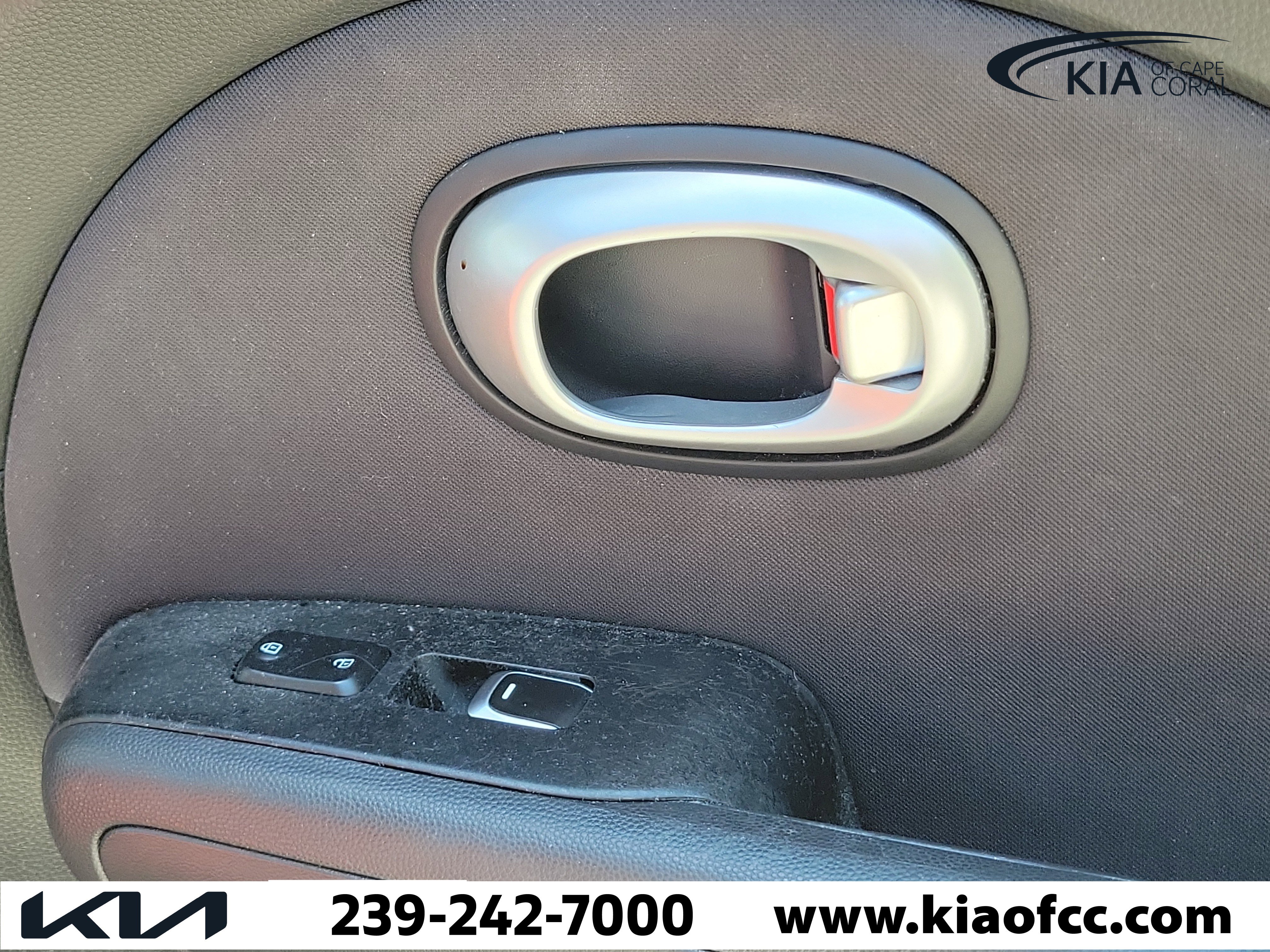 Certified 2018 Kia Soul w/ Convenience Package FWD image 14