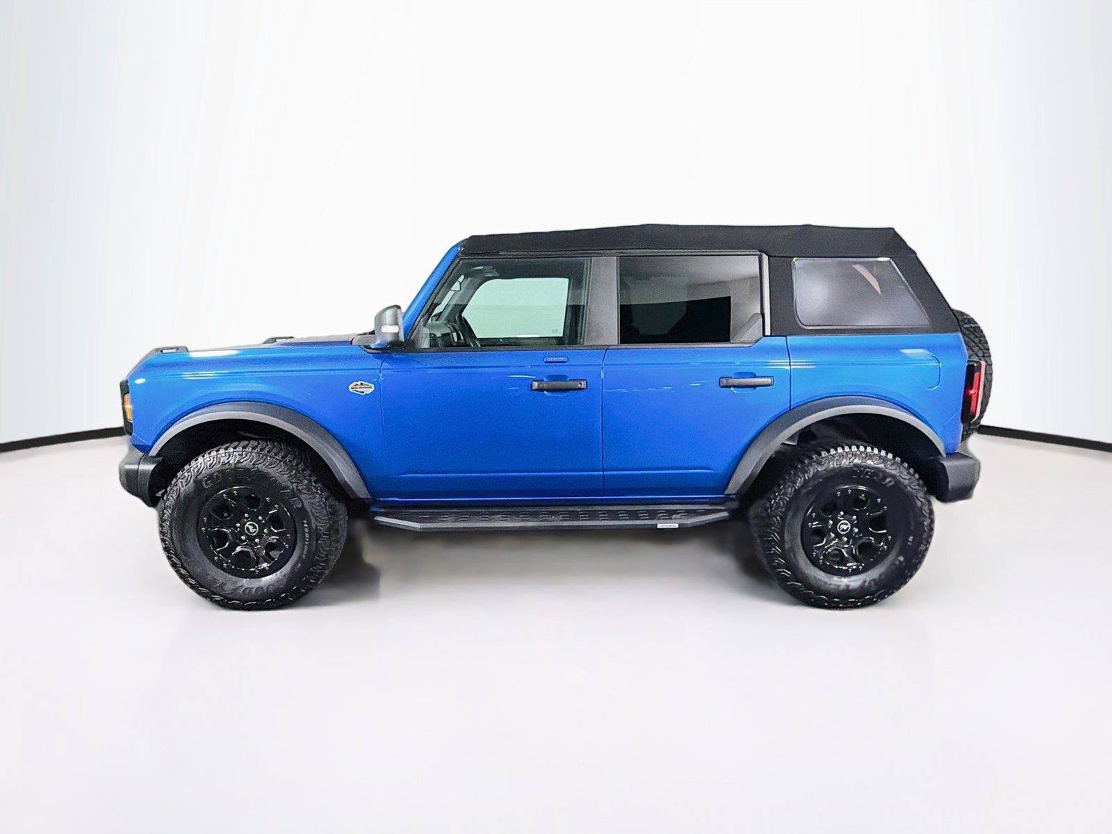 Used 2023 Ford Bronco Wildtrak AWD/4WD image 8
