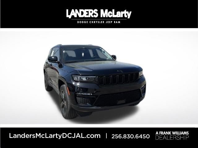 Used 2024 Jeep Grand Cherokee Limited w/ Black Appearance Package