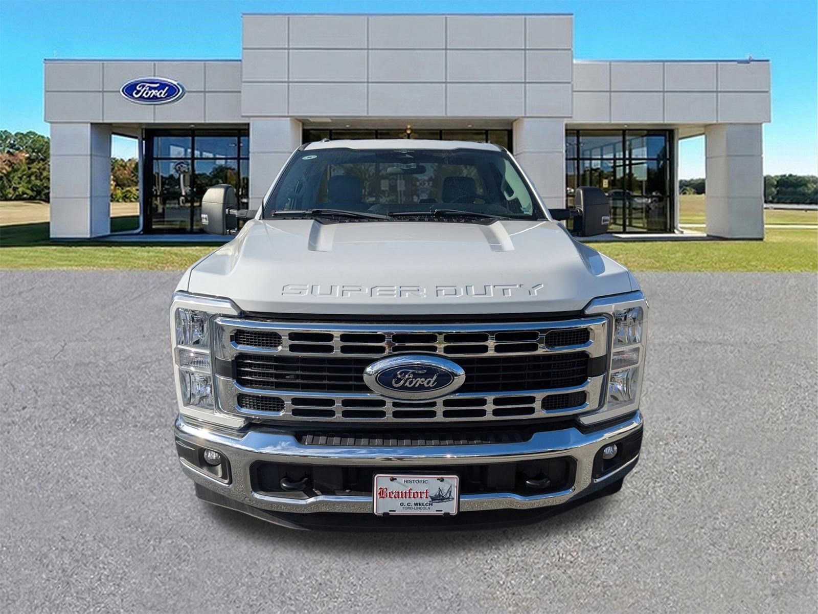 New 2023 Ford F350 XL w/ XL Chrome Package image 9