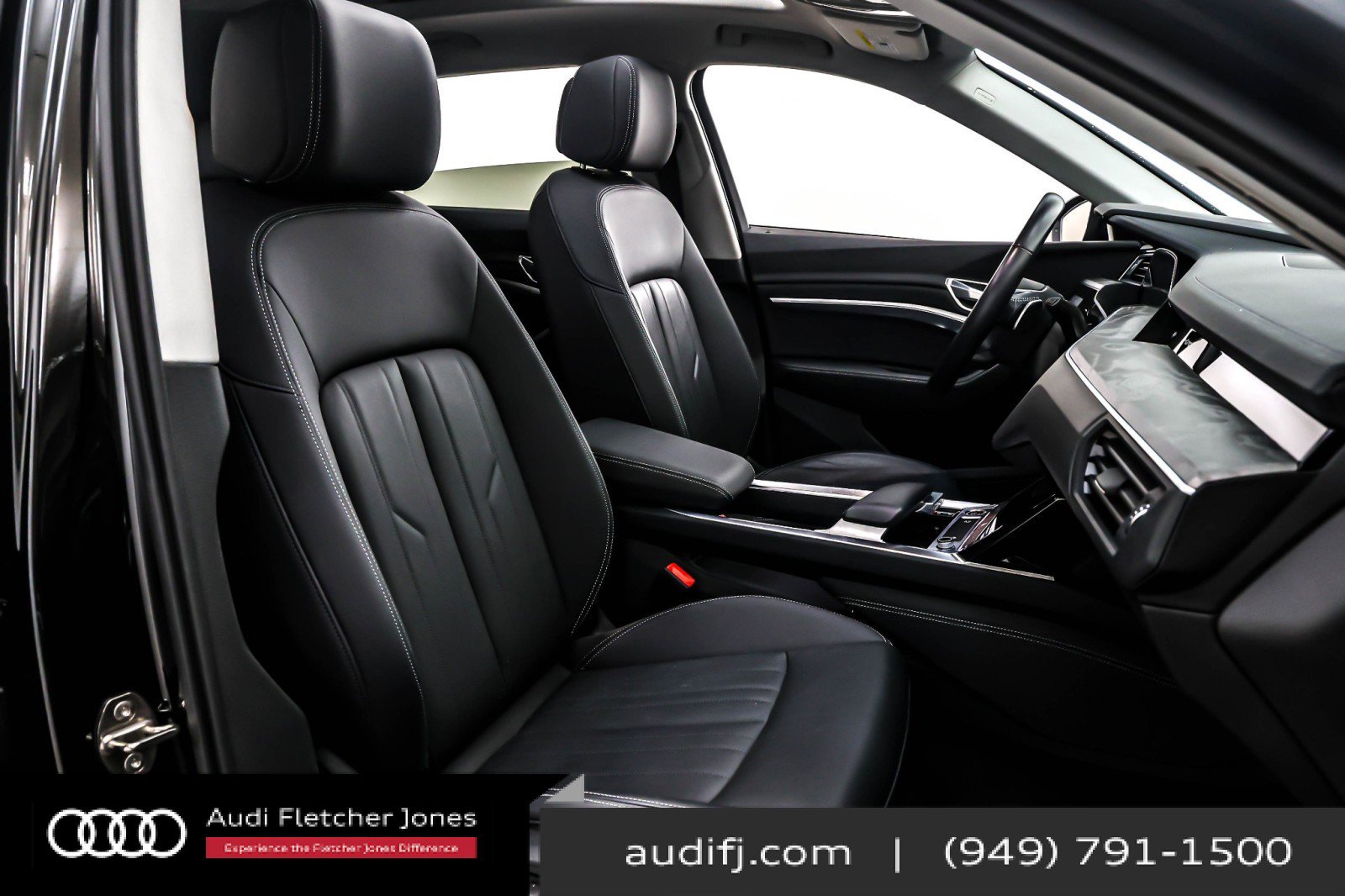 Used 2021 Audi e-tron Premium w/ Convenience Plus Package image 7