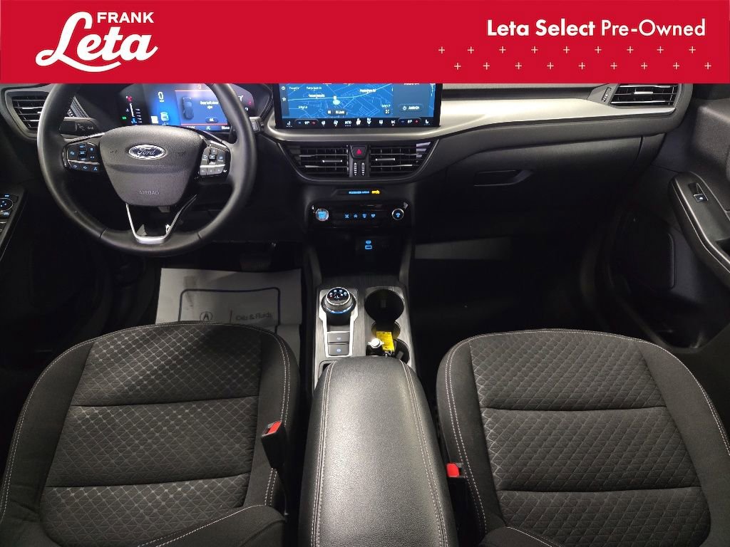 Used 2023 Ford Escape Active w/ Tech Pack #1 AWD/4WD image 16