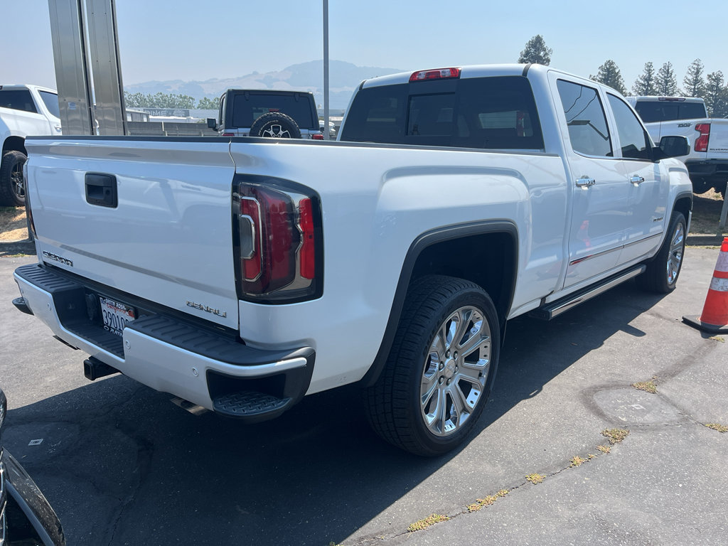 Used 2018 GMC Sierra 1500 Denali w/ Denali Ultimate Package AWD/4WD image 6