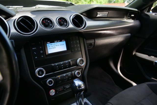 Used 2021 Ford Mustang GT RWD image 18