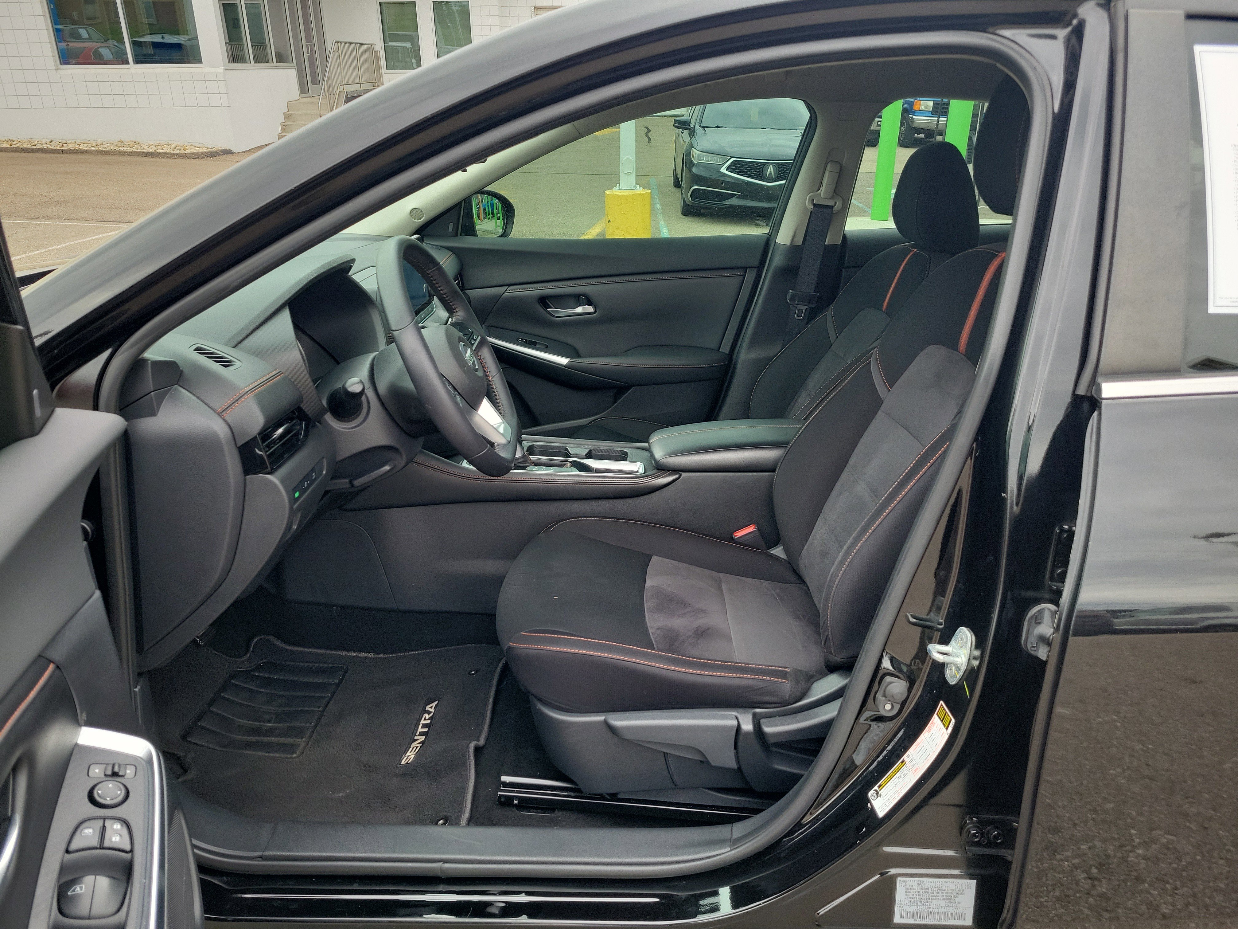 Used 2020 Nissan Sentra SR image 14