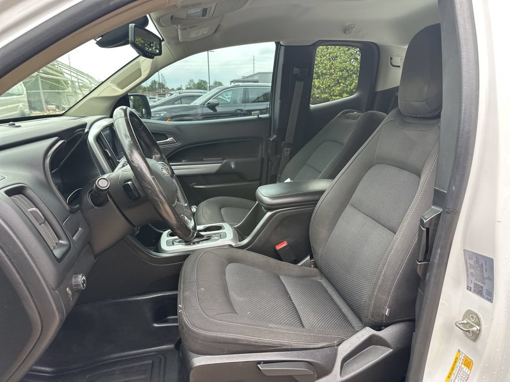 Used 2022 Chevrolet Colorado LT w/ Fleet Safety Package RWD image 10