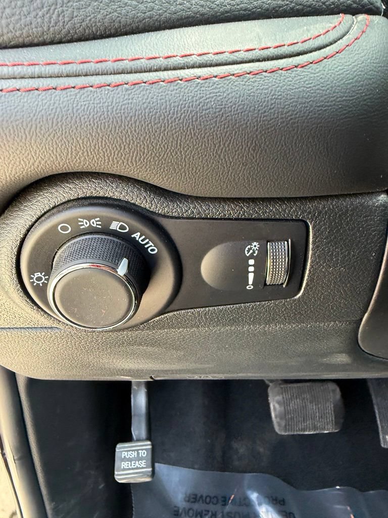 Used 2026 Dodge Durango GT RWD image 15