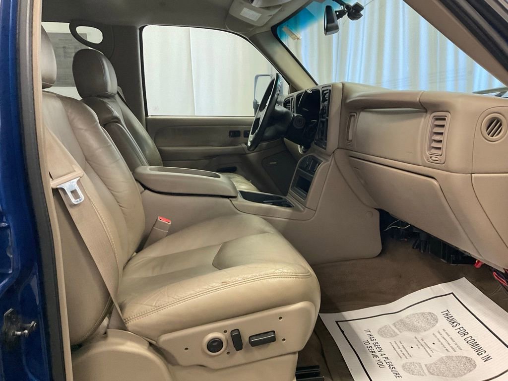 Used 2003 Chevrolet Silverado 2500 LT AWD/4WD image 23