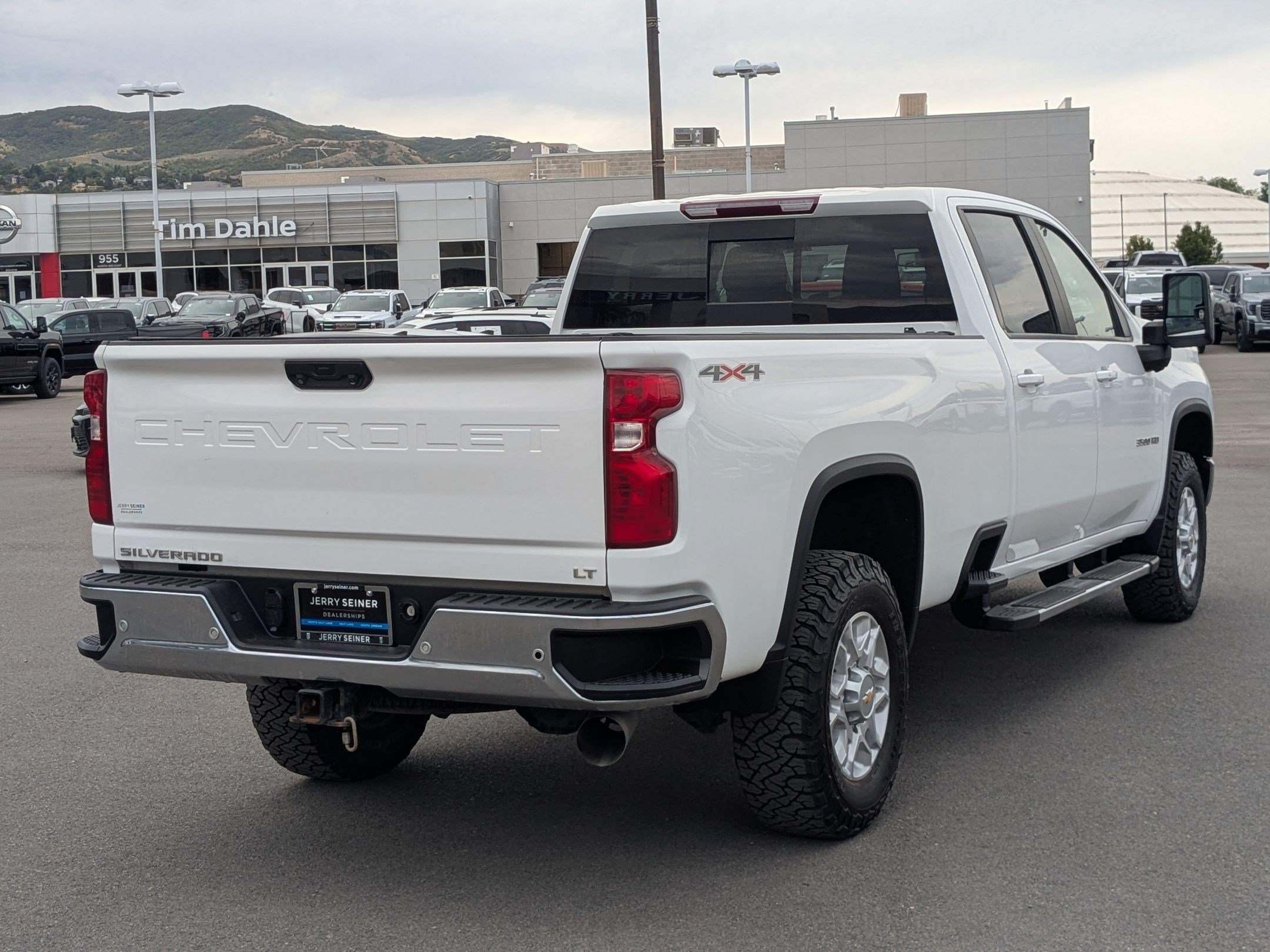 Certified 2023 Chevrolet Silverado 3500 LT w/ All Star Edition AWD/4WD image 6