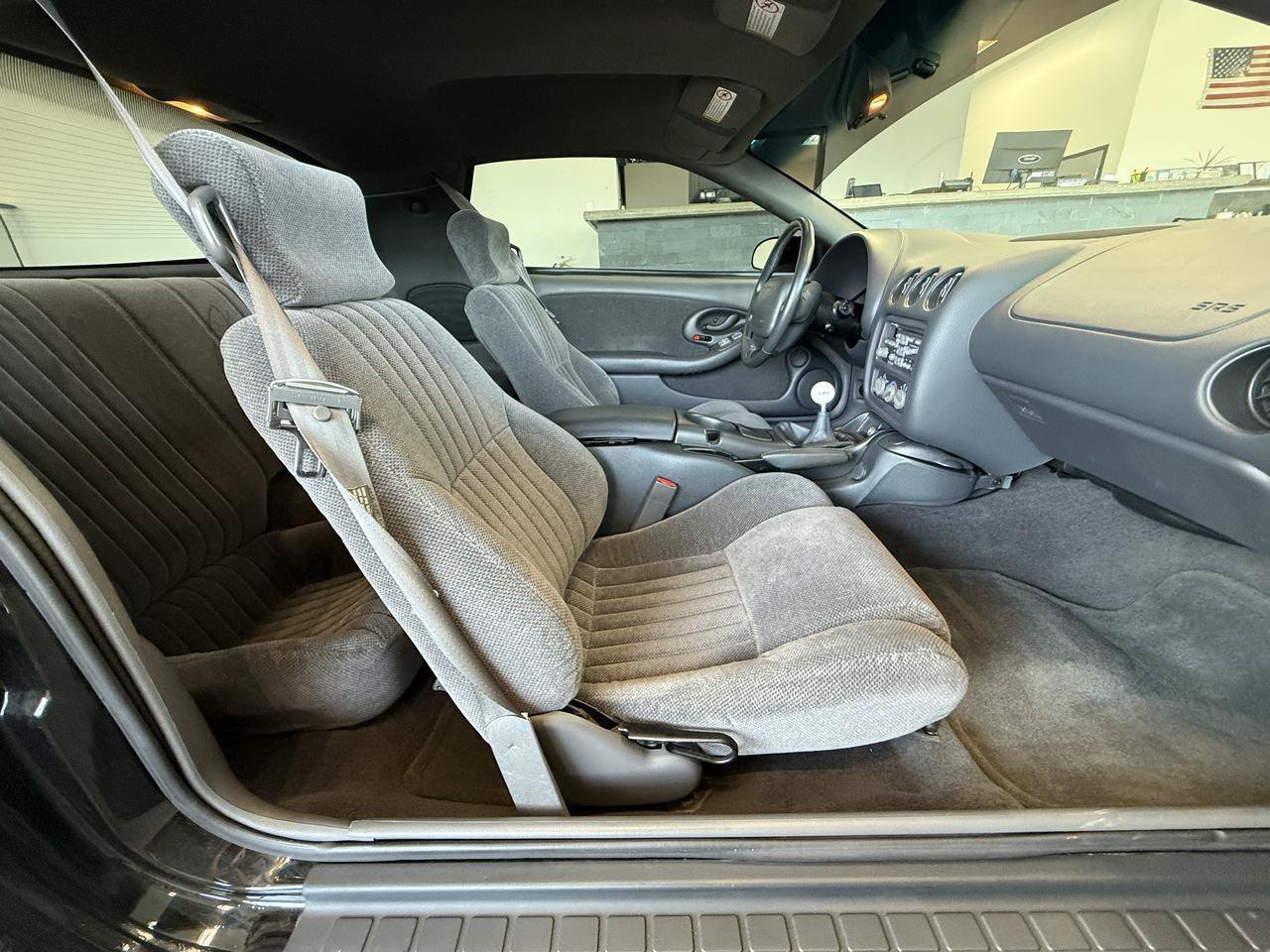Used 1999 Pontiac Firebird Formula RWD image 28