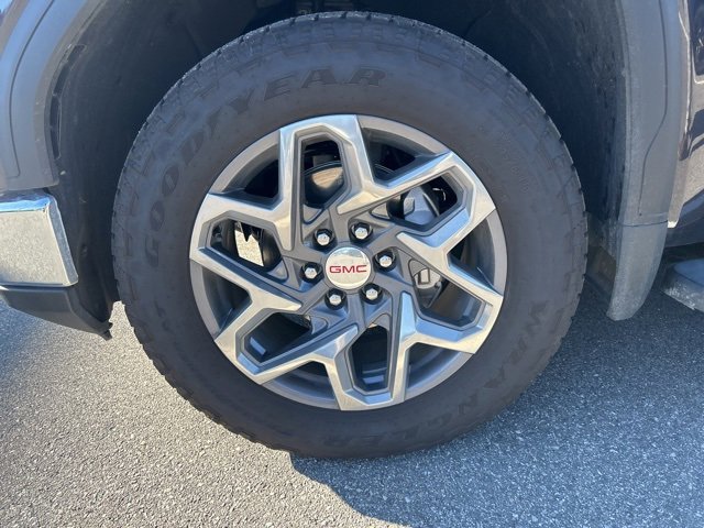 Used 2025 GMC Sierra 1500 SLT w/ SLT Premium Plus Package image 8