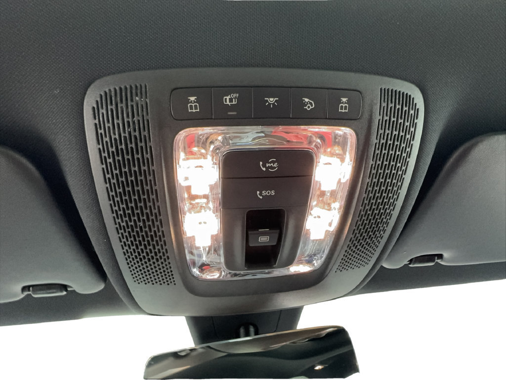 Used 2021 Mercedes-Benz A 220 4MATIC image 43