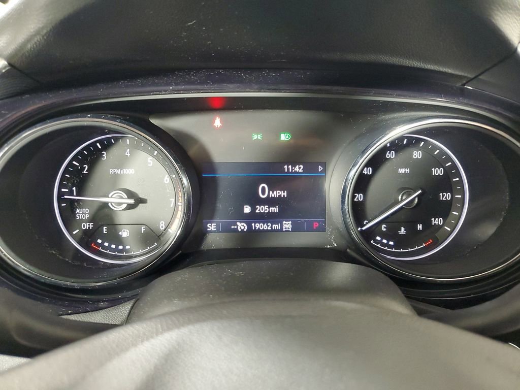 Used 2022 Buick Encore GX Preferred w/ Sport Touring Package image 25