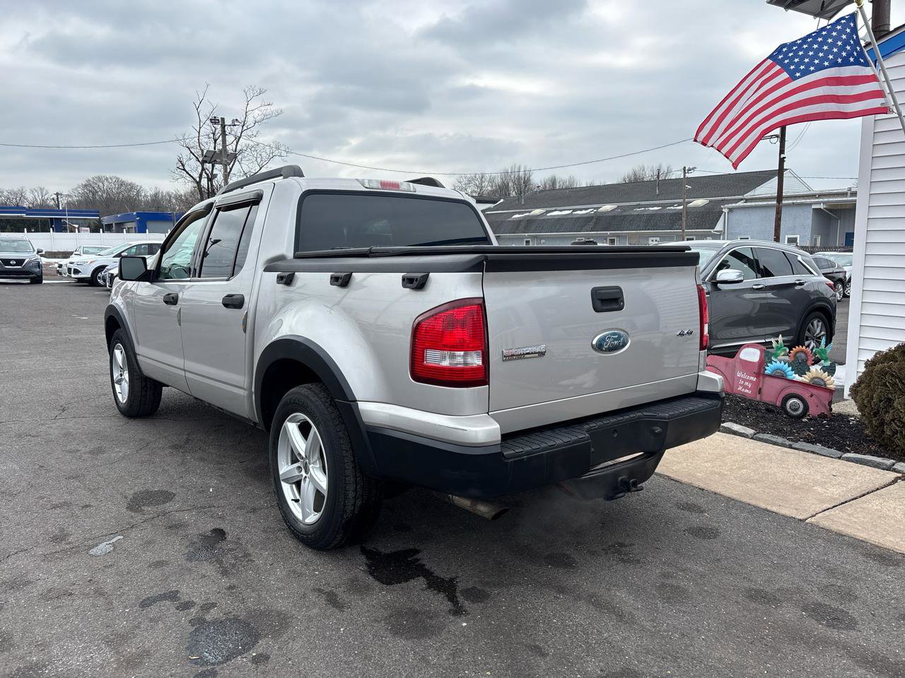 Used 2007 Ford Explorer Sport Trac XLT image 5