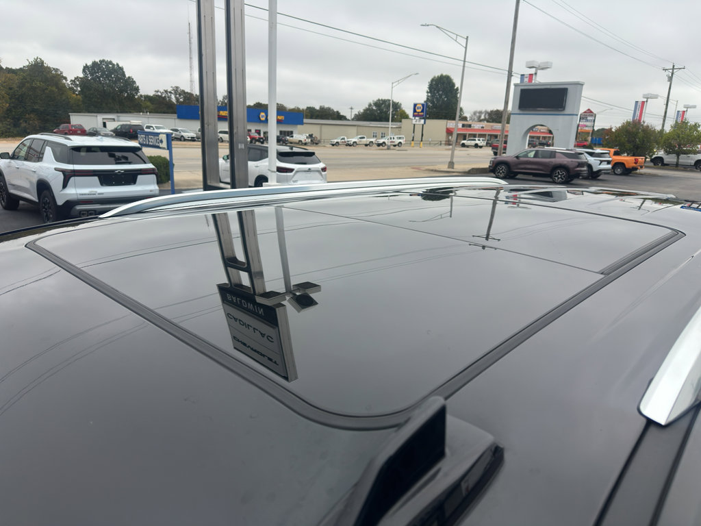 Used 2021 Cadillac Escalade Premium Luxury image 8