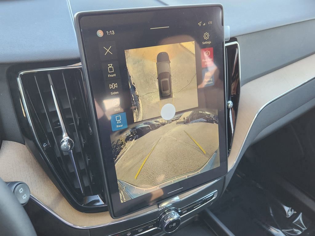 New 2026 Volvo XC60 B5 Plus w/ Protection Package Premier image 8