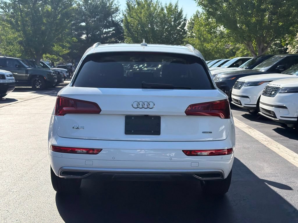 Used 2019 Audi Q5 2.0T Premium Plus w/ Premium Plus Package AWD/4WD image 4