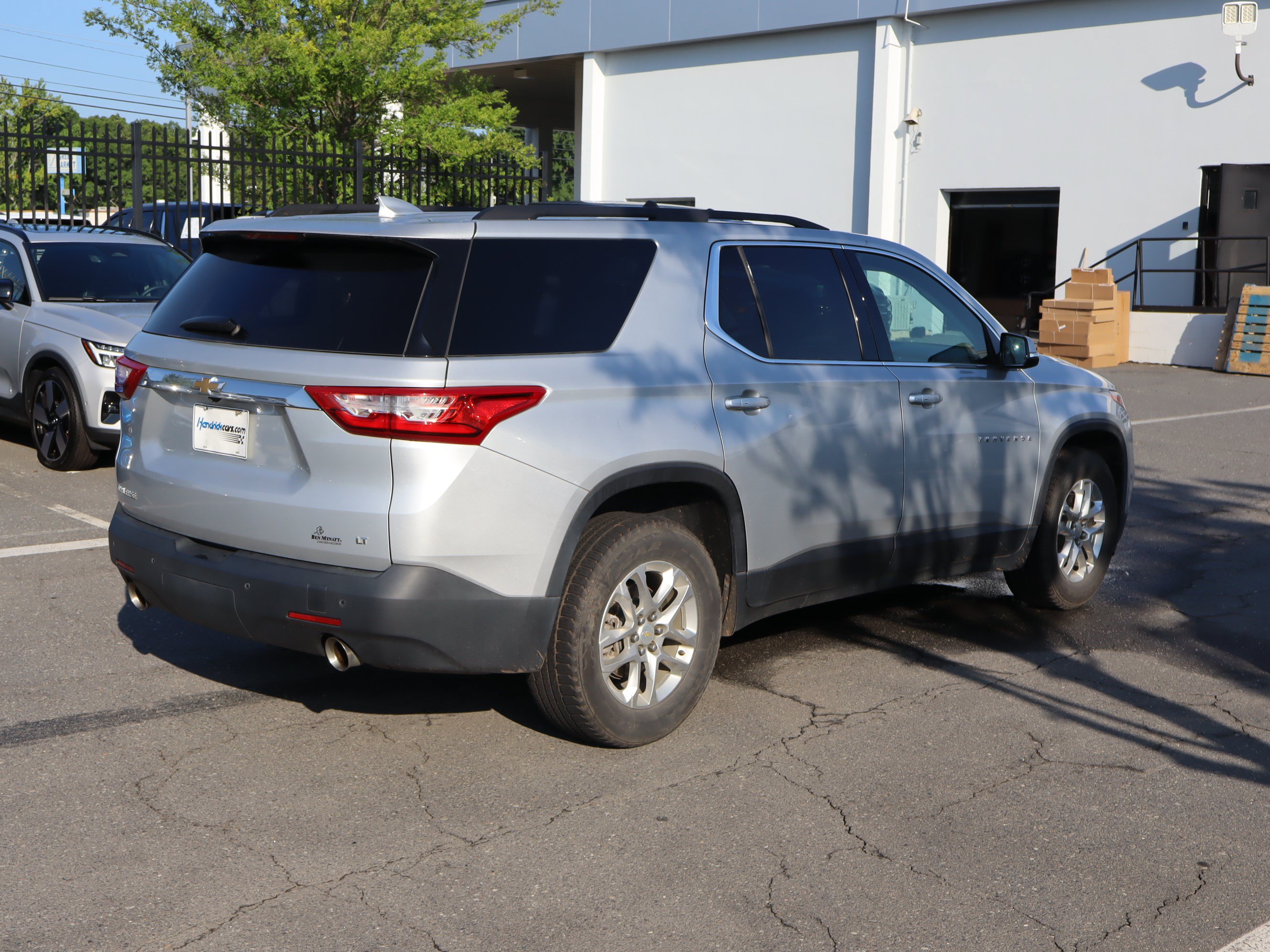 Used 2020 Chevrolet Traverse LT FWD image 10
