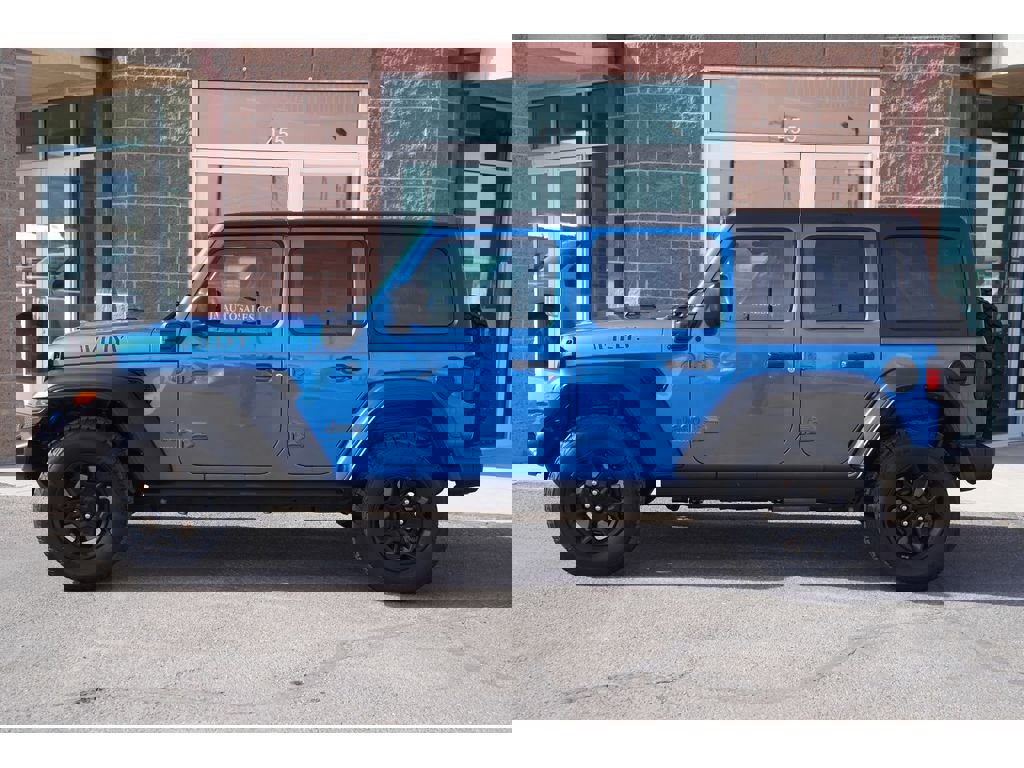 Used 2023 Jeep Wrangler Willys 4xe w/ Cold Weather Group image 4