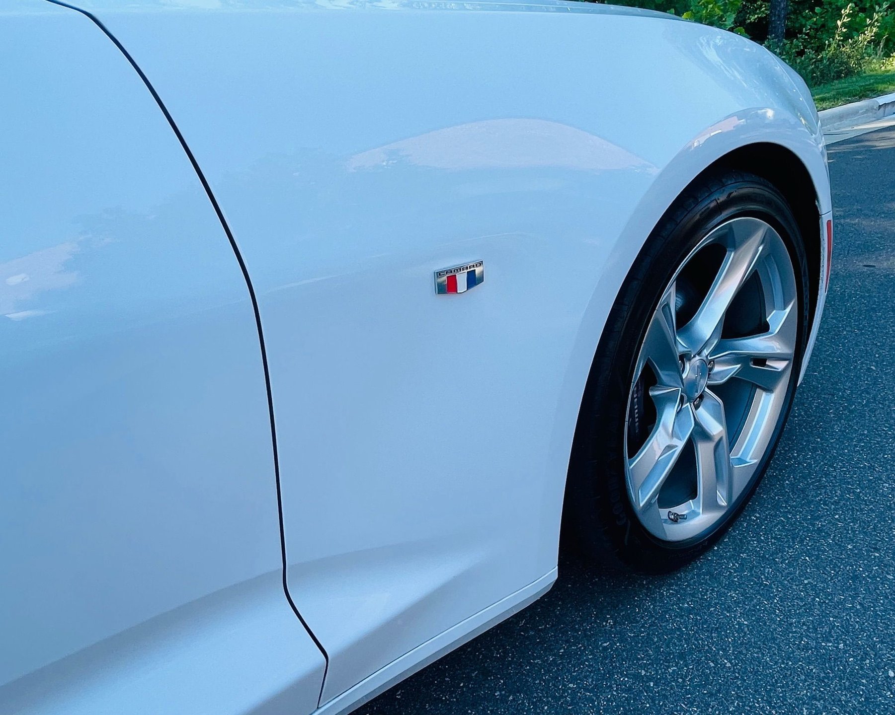Used 2022 Chevrolet Camaro SS RWD image 23