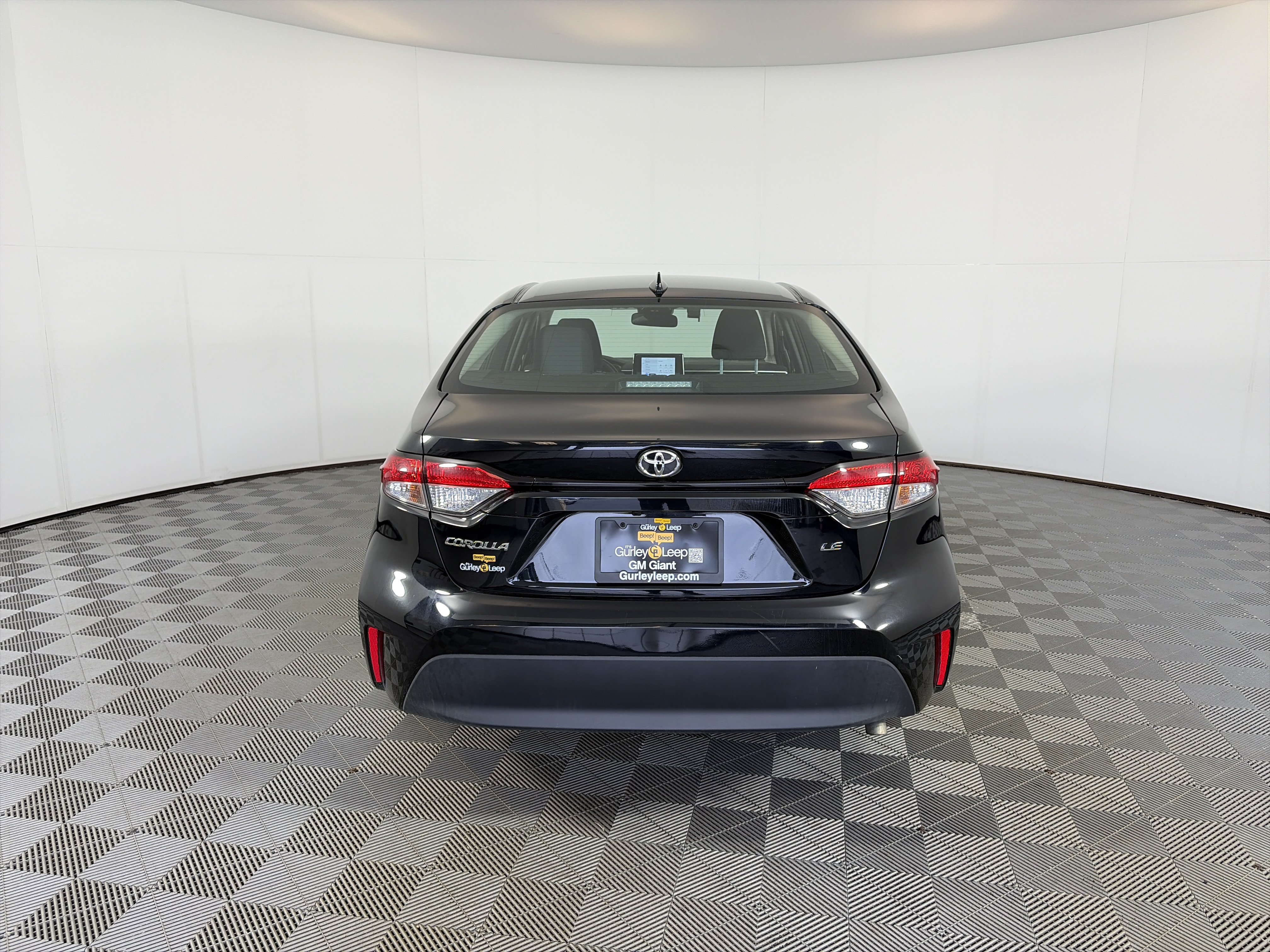 Used 2024 Toyota Corolla LE FWD image 9
