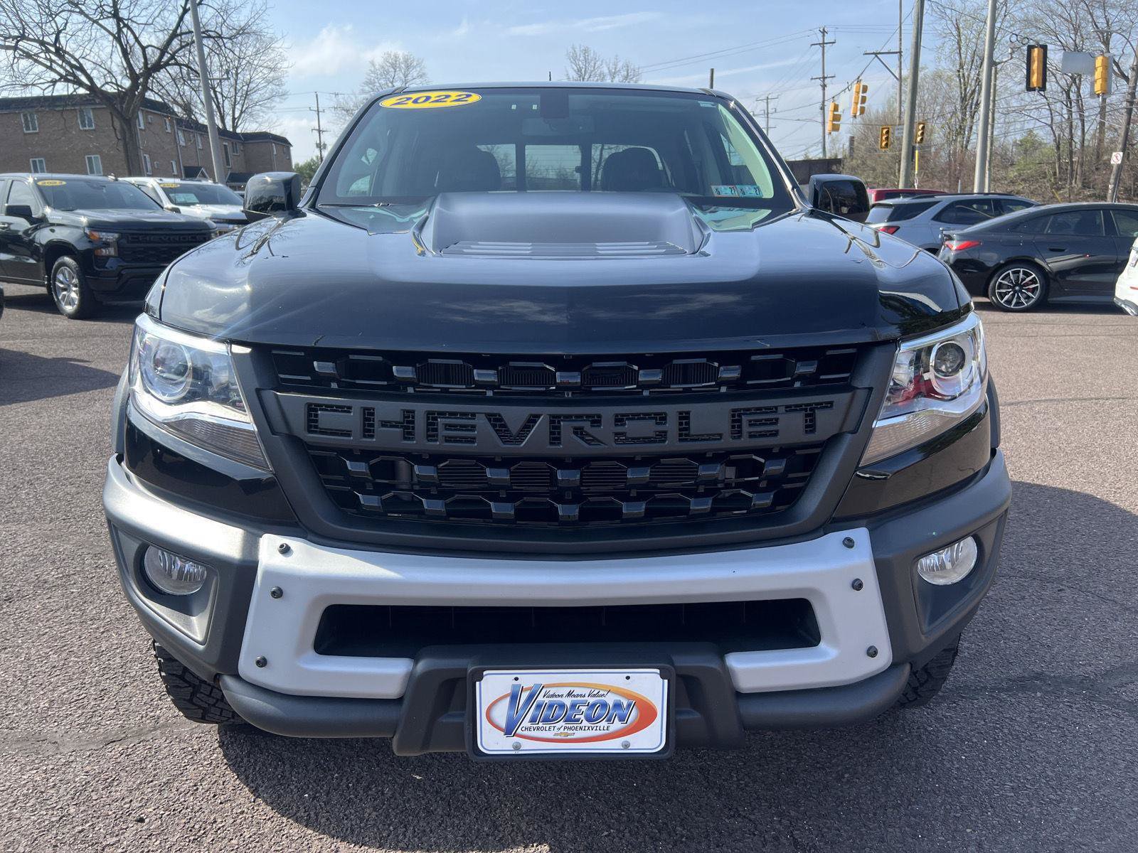 Used 2022 Chevrolet Colorado ZR2 w/ Colorado ZR2 Bison Edition AWD/4WD image 3