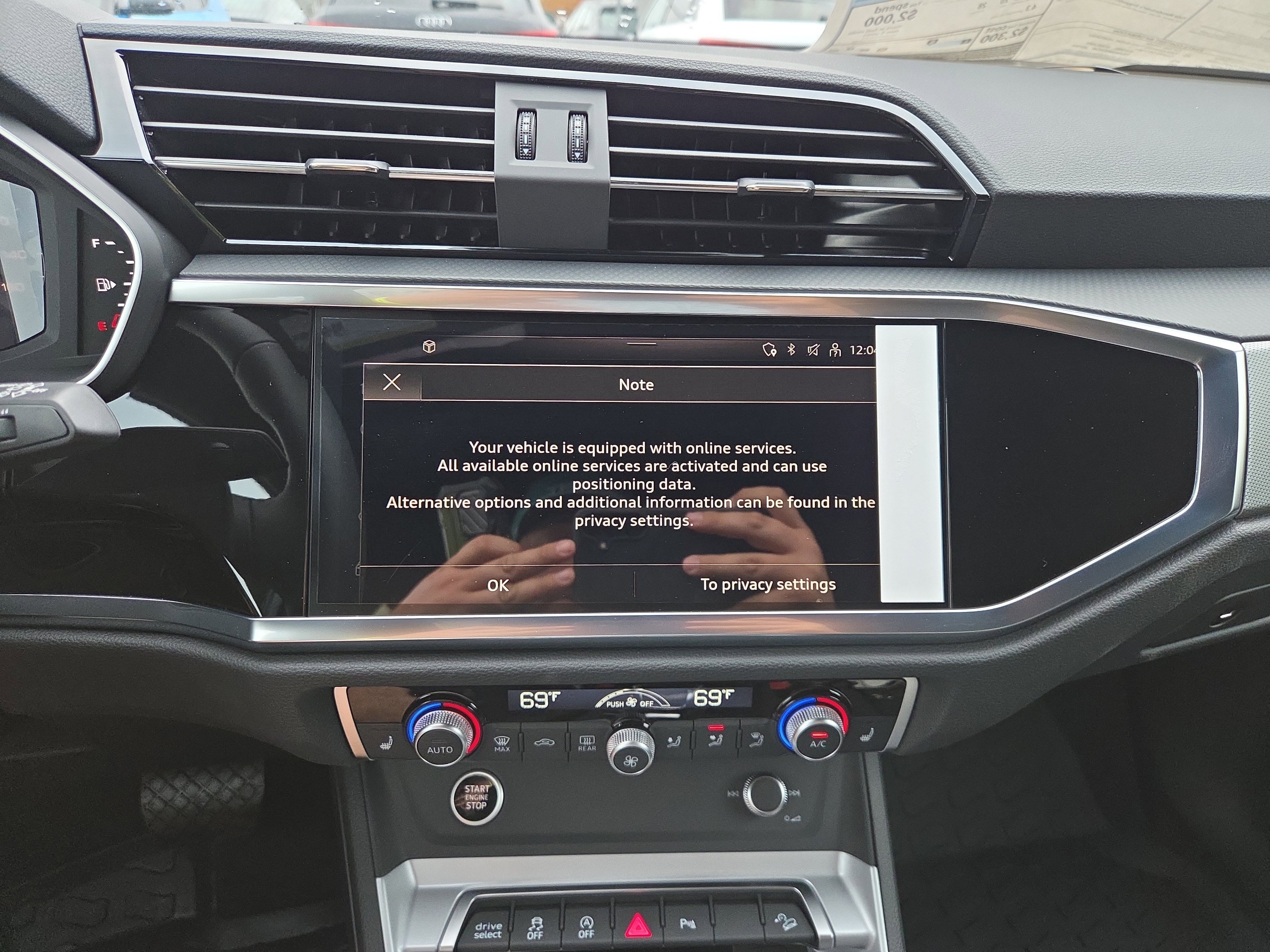 New 2025 Audi Q3 2.0T Premium image 10