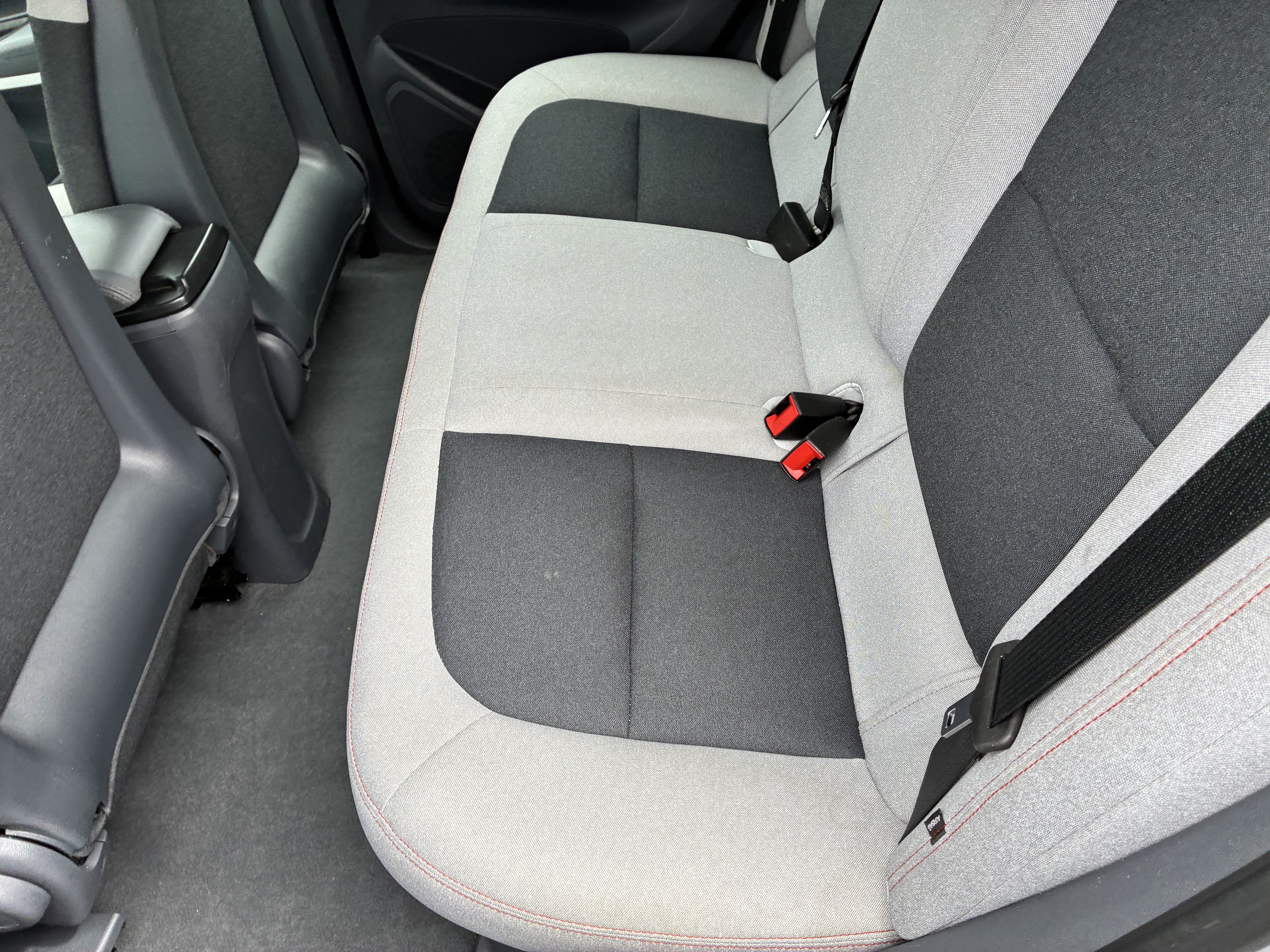 Used 2020 Chevrolet Bolt LT FWD image 14