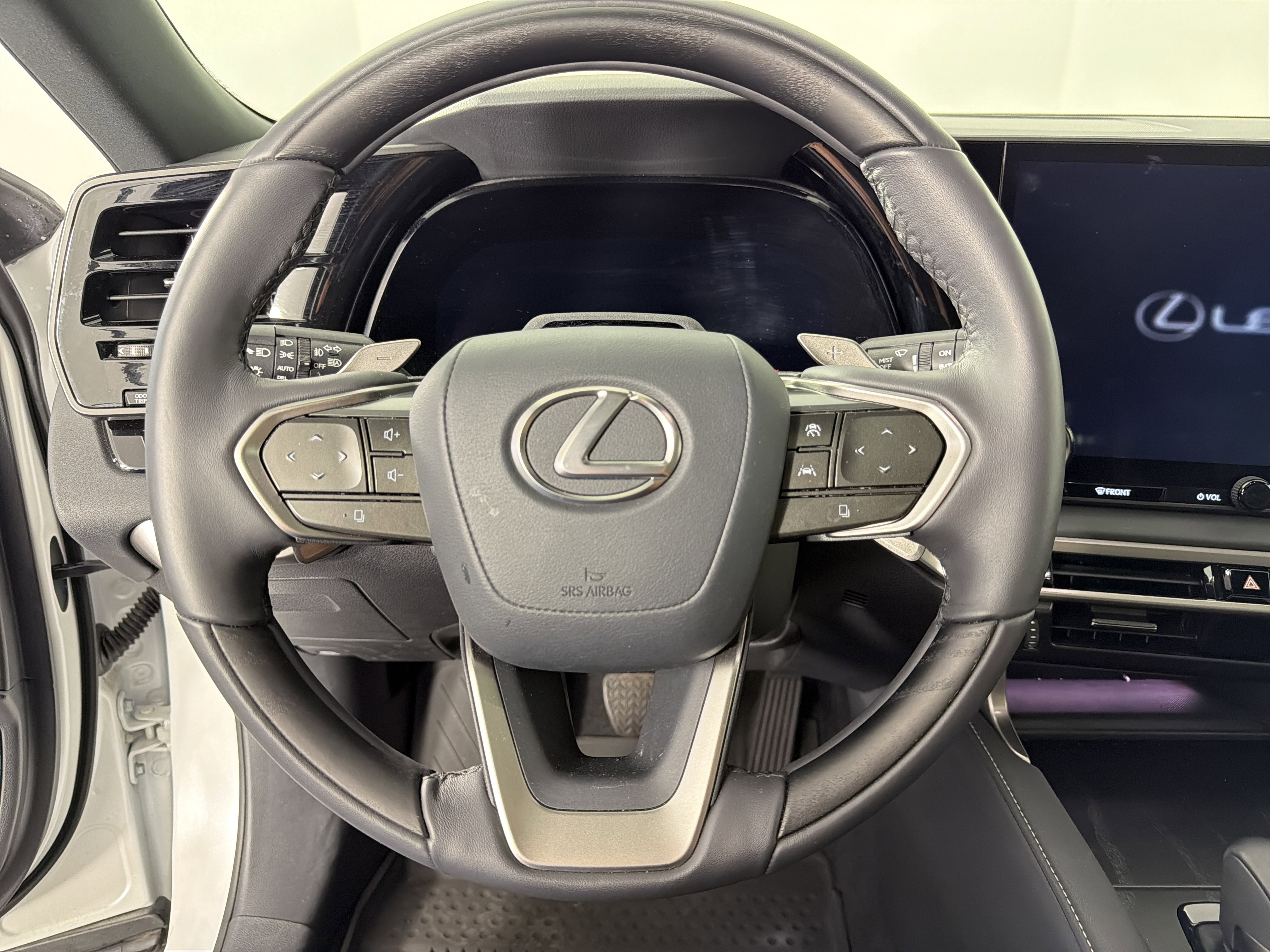 Certified 2025 Lexus RX 350 w/ Convenience Package AWD/4WD image 16