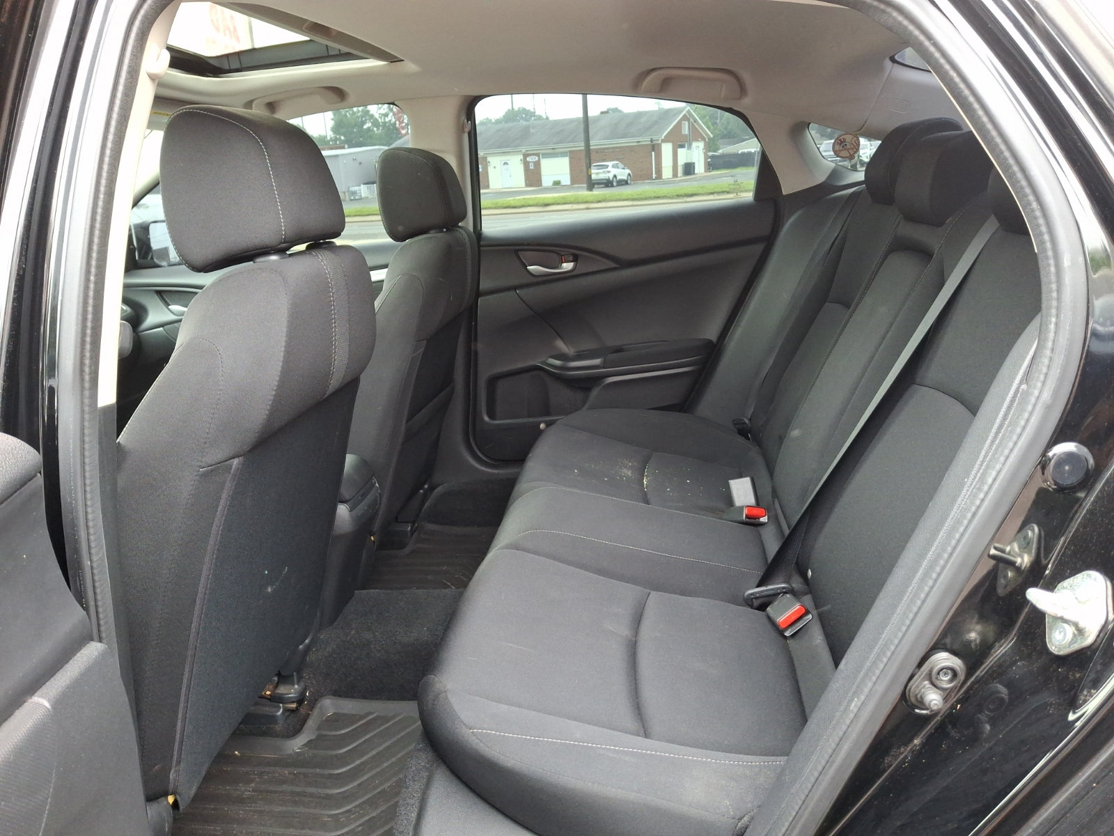 Used 2018 Honda Civic EX-T image 10